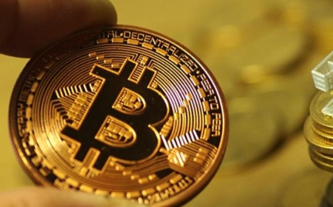 比特币疯长最利好哪些币 | 加密货币投资组合策略分析 | 如何选择潜力币种
