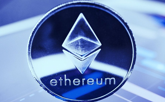 将您的数字资产转化为现金的过程称为“加密货币变现”，具体到以太坊（ETH）兑换人民币，有以下几种主流、安全的途径，但请您务必注意相关风险与合规性。
主流变现途径中心化交易所（CEX）流程：这是最常用的方式。您需要在一个支持ETH/CNY交易对的合规交易所（例如：币安、欧易OKX、火币Huobi等国际站，但需注意其是否对中国大陆用户提供服务）注册并完成身份认证。步骤：将您钱包中的ETH充值到交易所的ETH钱包地址。在交易区找到ETH/CNY或ETH/USDT交易对。卖出ETH，获得USDT（泰达币
